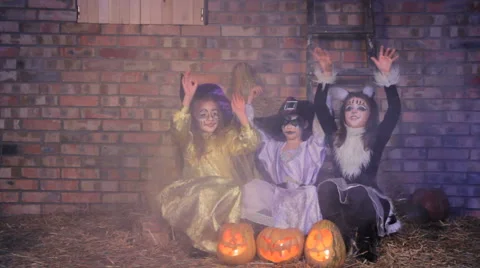 Halloween Witching Casting 스톡 동영상 42004687