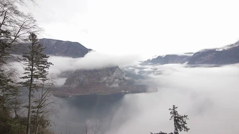 Hallstatt lake. Splendid morning viev of Hallstatt village Vídeos de archivo 126144053