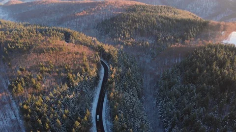 Halmasd Forest road tilt-up on winter.mp4 動画素材 129877189