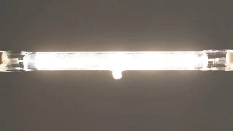 The halogen lamp goes out and lights up with a flash. Video stock 80968858