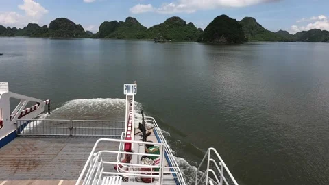Halong bay ferry time lapse, beautiful unique landscape, Unesco heritage.Vietnam Stock Footage 155887622
