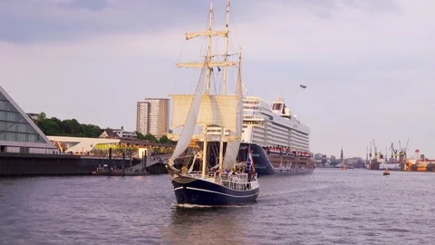 Hamburg2c 動画素材 94919803