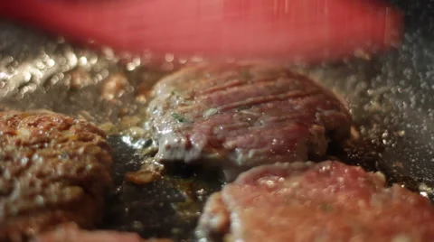 Hamburger cooking Stock Footage 43482884