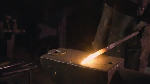 A hammer with the anvil Video stock 103865486