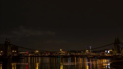A Hammersmith Bridge Time Lapse Stock Footage 91394058