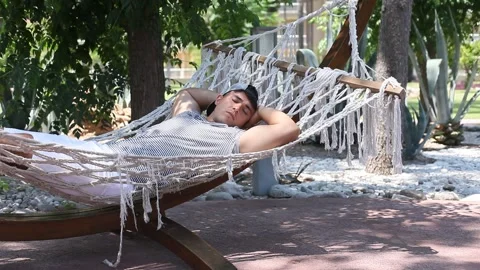 Hammock Video stock 130431874