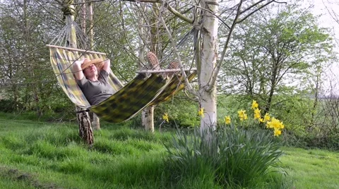 Hammock in spring Vídeo Stock 49491496
