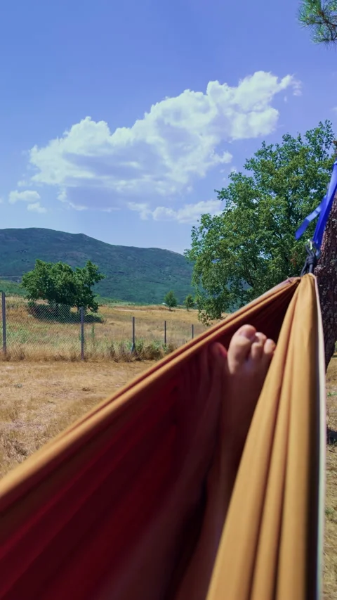 Hammock swing with beautiful mountain landscape 스톡 동영상 343687860