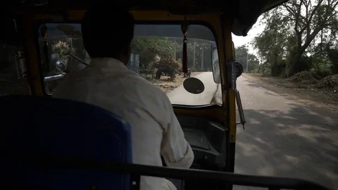 HAMPI, India - in the back of a auto rickshaw driving along Hampi road Stock-Footage 84604280