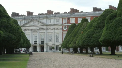 Hampton Court Gardens 库存影片 800511