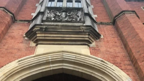 HAMPTON COURT PALACE Stock Footage 135539742