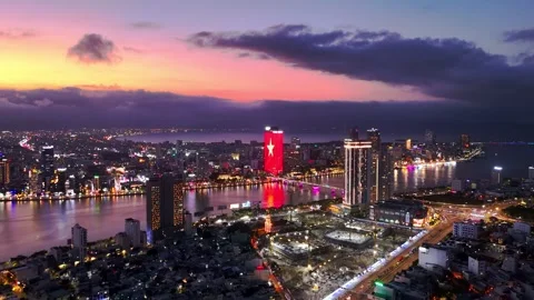 Han River and Han River Bridge in Da Nang, Vietnam – Urban Waterfront Landscape 库存影片 328449104