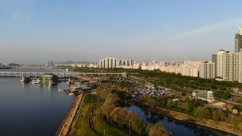 Han river in spring at Seoul city. Stock Footage 89519573