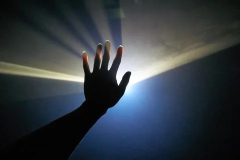 Hand and Light Artwork Installation Stock-Fotos