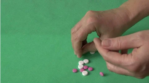 Hand and Pills Video stock 59114041