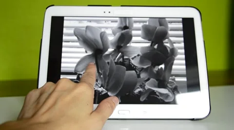 Hand and tablet pc Stock-Footage 42888162