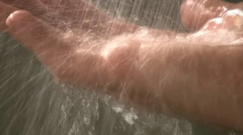 Hand and water 스톡 동영상 3918587