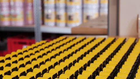 Hand completing an array of electronic components at production facility 스톡 동영상 139515969