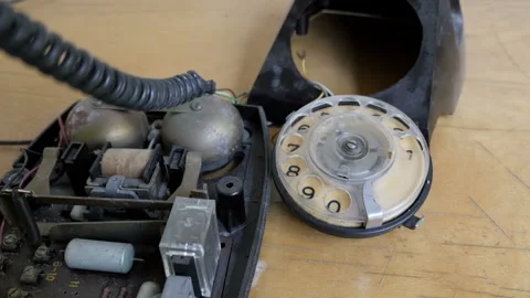 Hand Dialing Number On An Old Broken Rotary Telephone Stock Footage 268825368