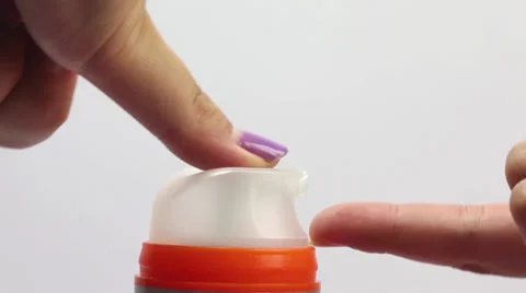 Hand dispense cream Stock Footage 27114243