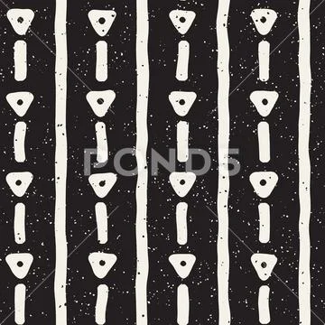 Hand drawn abstract shapes seamless pattern. Black and white
