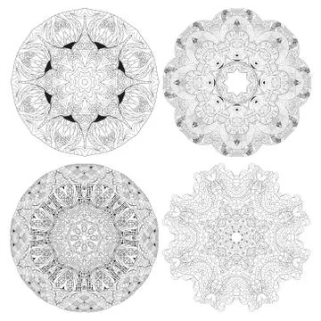 Hand drawn zentangle set of 4 mandalas for coloring page. Stockillustratie