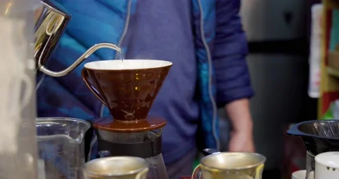 Hand drip coffee in cafe Video stock 234953359