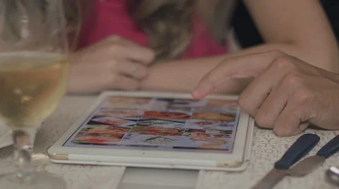 Hand of a girl in a tablet 스톡 동영상 59329922
