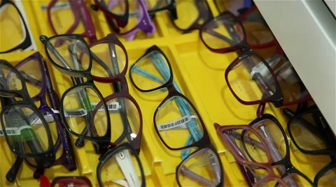 Hand grabbing glasses from drawer Stock Footage 55916845