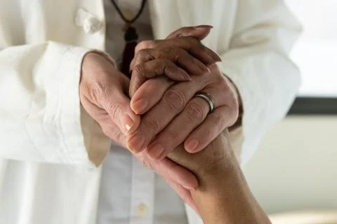 Hand In Hand Diversity In Caring Foto stock