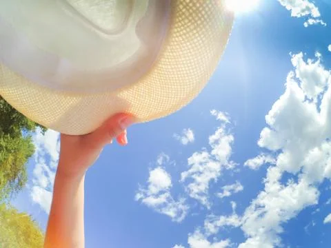 Hand hat sky cloud summer Foto stock