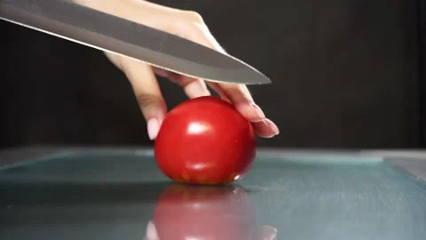 A hand holding a knife Video stock 133646609