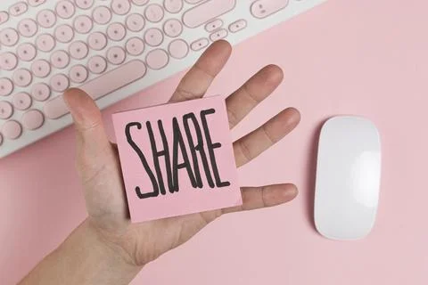 Hand holding sticky notes mouse mock up Stock Photos