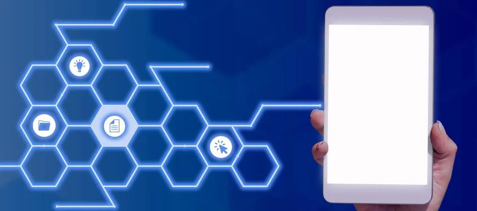 A Hand Holding A Tablet Beside A Pattern With S Presenting Crucial Data In An Foto stock