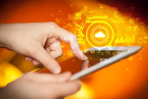 Hand holding tablet with cloud system concept Foto stock