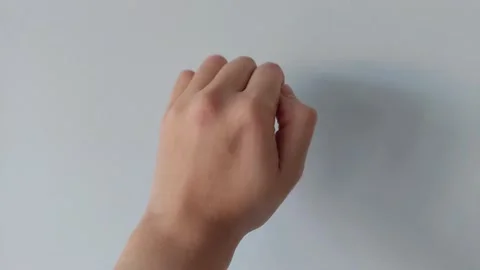 Hand Knocking or Tapping on Wall Surface Vídeos de archivo 342134254
