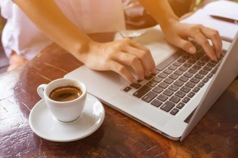 Hand on laptop. Foto stock
