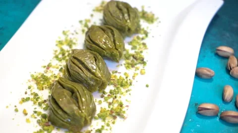 Hand-made Turkish baklava portion presentation Stock Footage 150086471