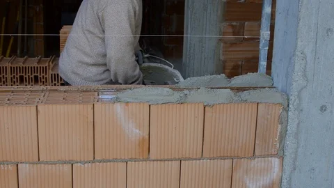 Hand Makes The Masonry Of Brick. Vídeo Stock 98949350