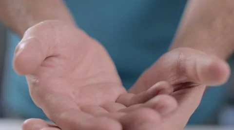 A hand of a man asking for food or money Vídeo Stock 58509580