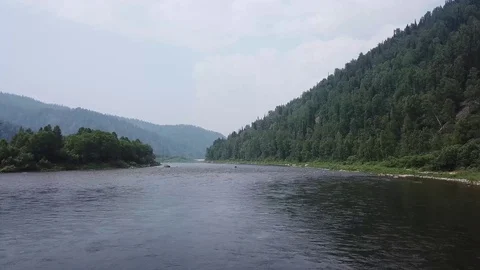 Hand in mountain forest 스톡 동영상 113077083