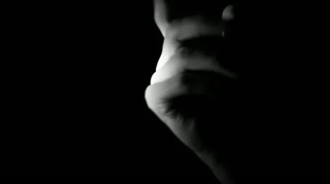 Hand moving it's fingers 스톡 동영상 18348313