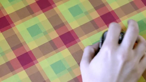 Hand moving wireless mouse 스톡 동영상 277161317