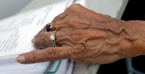 HAND OF AN OLD LADY Stock Photos