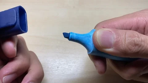 Hand open and close highlighter pen cap close up view. Homework and study Video stock 249234677