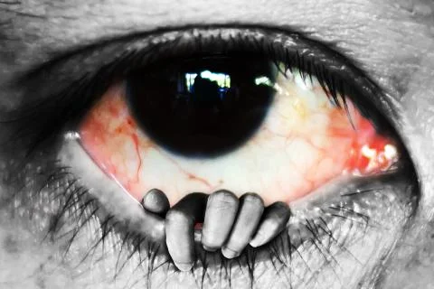 Hand open eye, deceive concept 스톡 사진