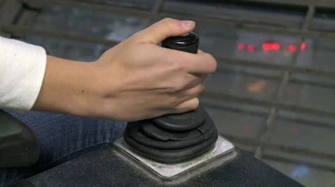 Hand Operating Crane Control Vídeos de archivo 42148414