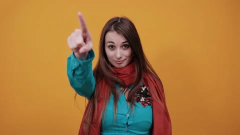 Hand pointer with forefinger pointing forward. Index finger to show direction. 스톡 동영상 132538568