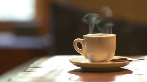Hand Pours Coffee In A Cup 库存影片 60376060