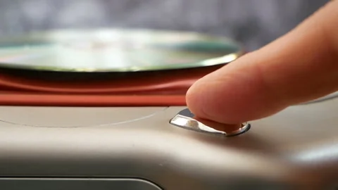 Hand press button of the vintage CD player, audio mini-system, radio, player 스톡 동영상 162818008